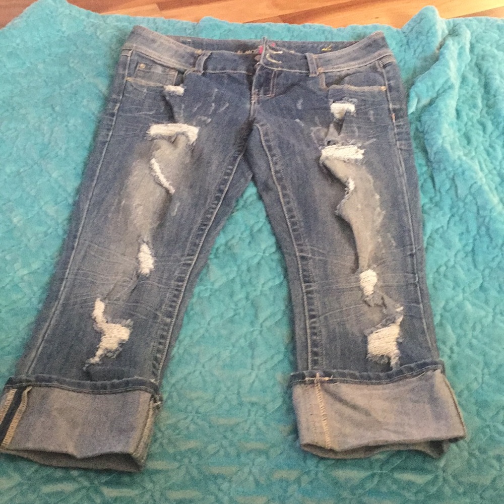 Almost famous capris